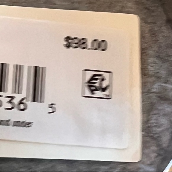 COACH NWT Gorgeous silver tone pave signature “C” plated brass hinged bangle - Picture 6 of 11